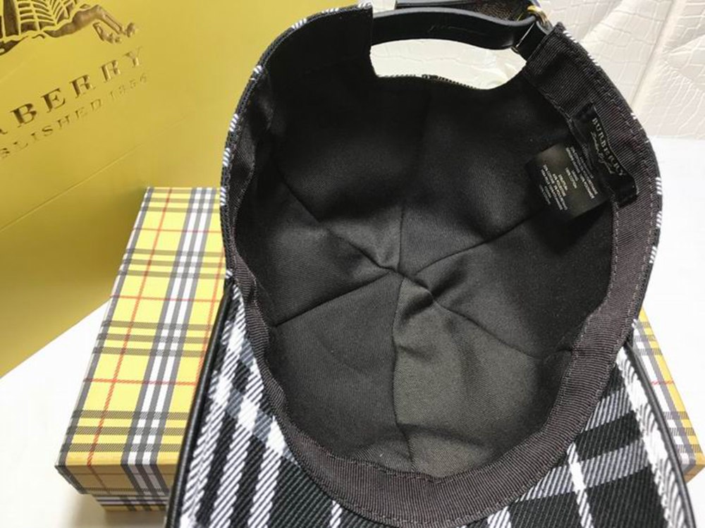 B**rry hat
